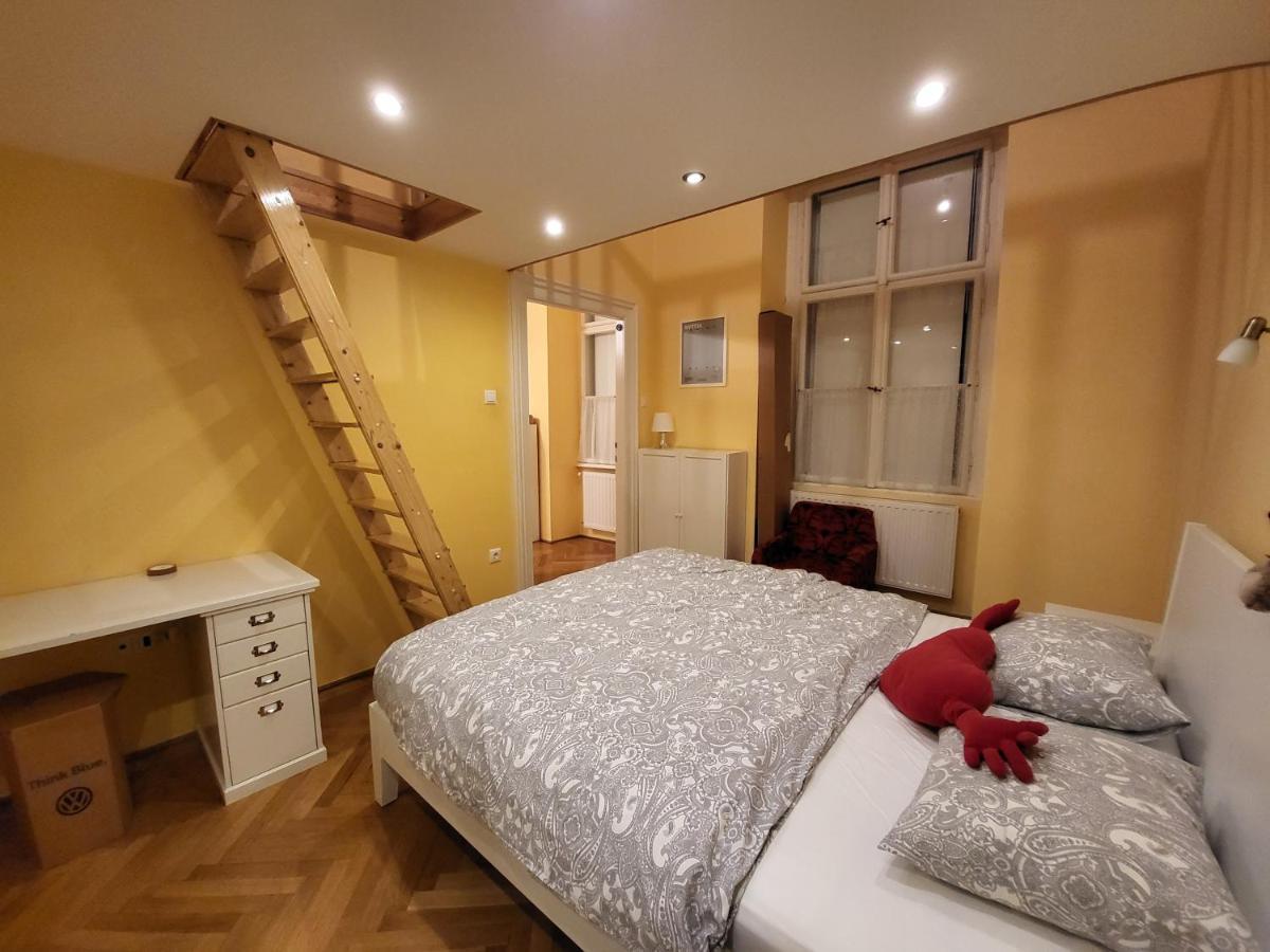M - Downtown 2 Budapeste